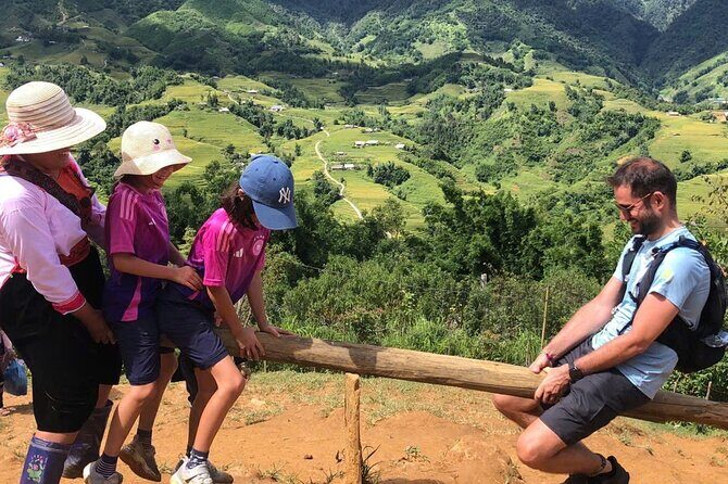 Sapa Trekking Tour to Y Linh Ho & Lao Chai with Local Guide - What Travelers Love Most