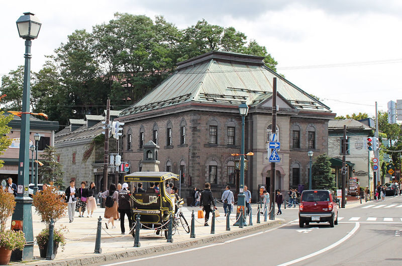 Sapporo Full-Day Mt. Moiwa Night View & Otaru Tour - Shiroi Koibito Park, with a short clock