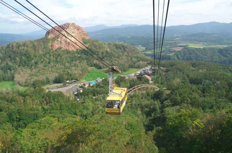 Sapporo Hakodate & Toyako 2-Day Cultural Tour - Hell Valley adds a different kind of scenery