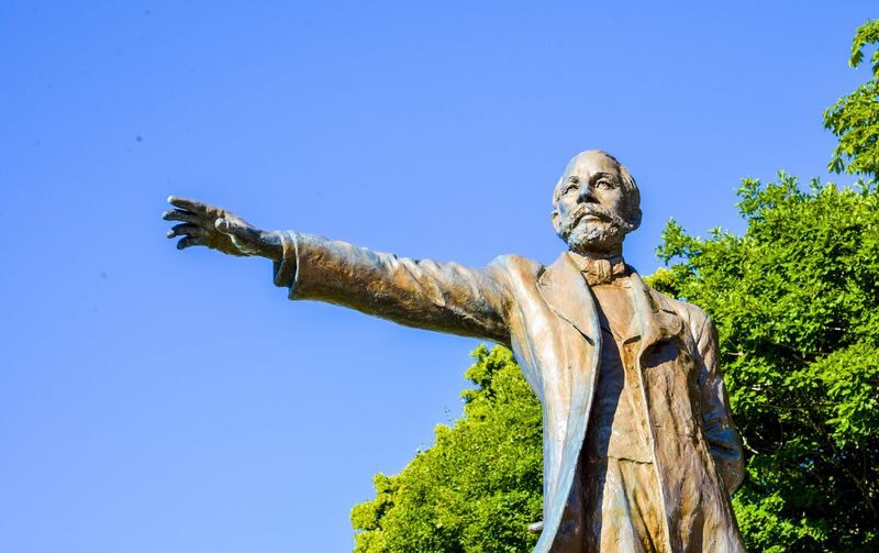 Sapporo Half-day Bus Tour and TV Tower Ticket (Multilingual Audio) - A half-day route from shrine grounds to open views
