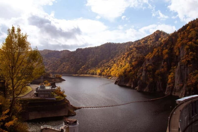 Sapporo in Autumn: Hoheikyo Dam and Hoheikyo Onsen Tour - The Sum Up