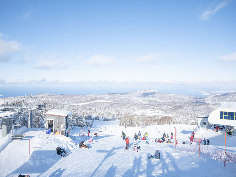 Sapporo Kokusai Ski Resort Ski & Snowboard Lesson - The resort’s terrain and the learning curve