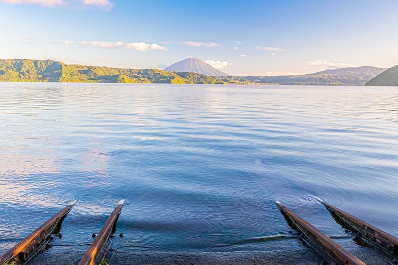 Sapporo Noboribetsu Jigokudani & Lake Toya Full-Day Tour with Iconic Photo Stops - Who should choose this tour?