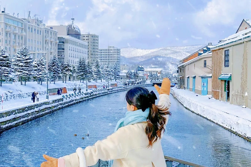 Sapporo Noboribetsu & Otaru Full-Day Sightseeing Tour - The day at a glance