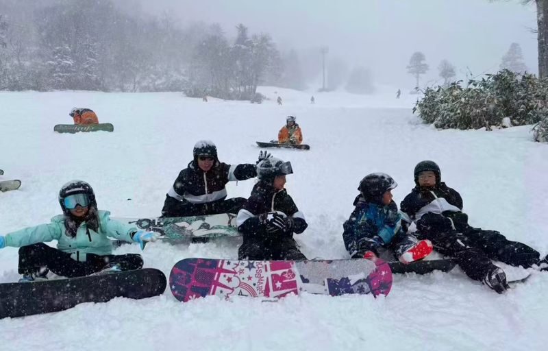 Sapporo Teine Ski Resort: Chinese instructor morning/afternoon segmented teaching: 3-5 people in a group, beginner parent-child friendly (including pick-up and drop-off service) - At a glance
