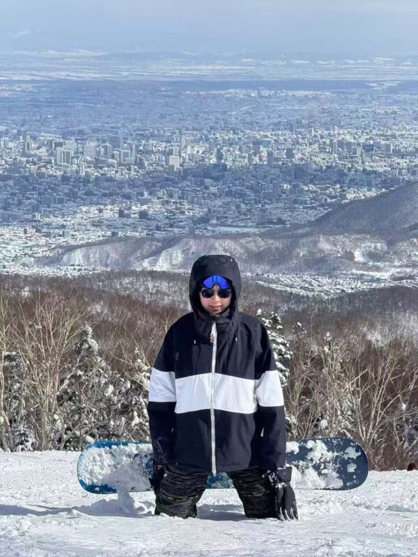 Sapporo Teine Ski Resort Private Full-Day Experience - Who should book this Teine day?