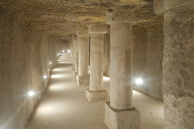 Saqqara Pyramids and Tombs, Giza Three Pyramids and Memphis - Giza Pyramids: Idu and Qar Tombs