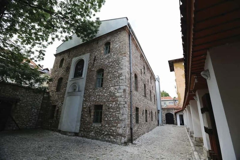 Sarajevo: Discover Sarajevo Walking Tour with Local Guide - FAQs