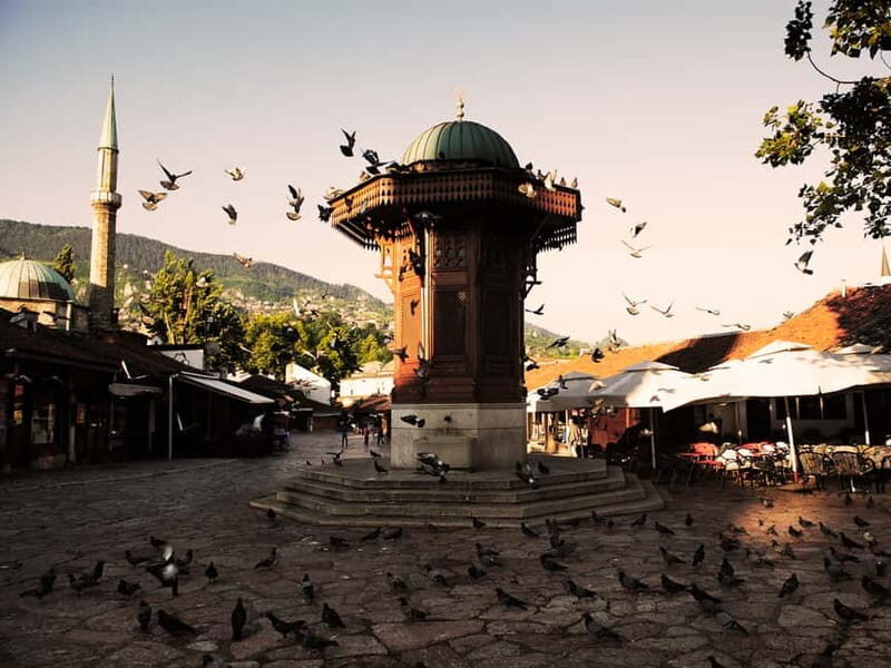 Sarajevo: Grand Walking Tour Through Time and Cultures - Authentic Insights from Reviewers