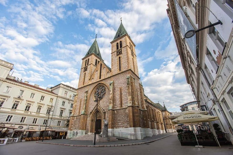 Sarajevo: Old Town & Fortress Tour & Trebevic Cable Car Ride - The Practicalities: What to Expect