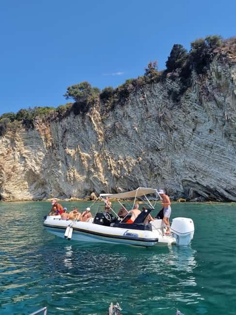 Sarande: Boat Tour to Krorez with Snorkle&Drinks&Swimming - The Essence of the Sarande Boat Tour