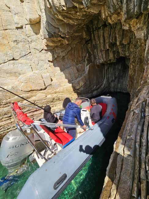 Sarandë: Boat Tour to Kroreza with Snorkel and free Umbrella - Final Thoughts