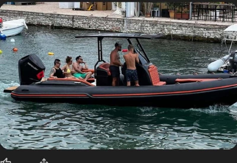 Sarandë: Boat tour to Krorza included umbrella&sunbeds - Good To Know