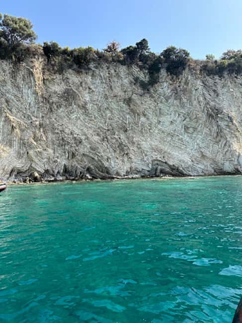 Sarandë: Boat tour to Krorza included umbrella&sunbeds - Who Should Book This Tour?