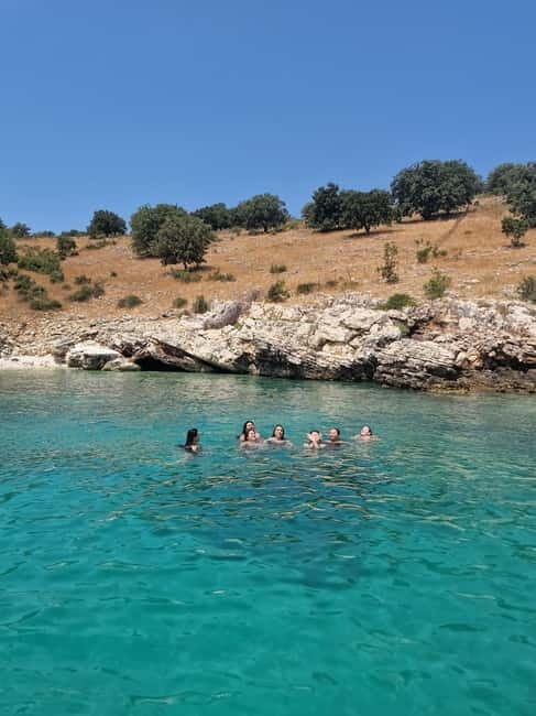 Sarande : Private boat tour to Krorëza beach & local tasting - Good To Know