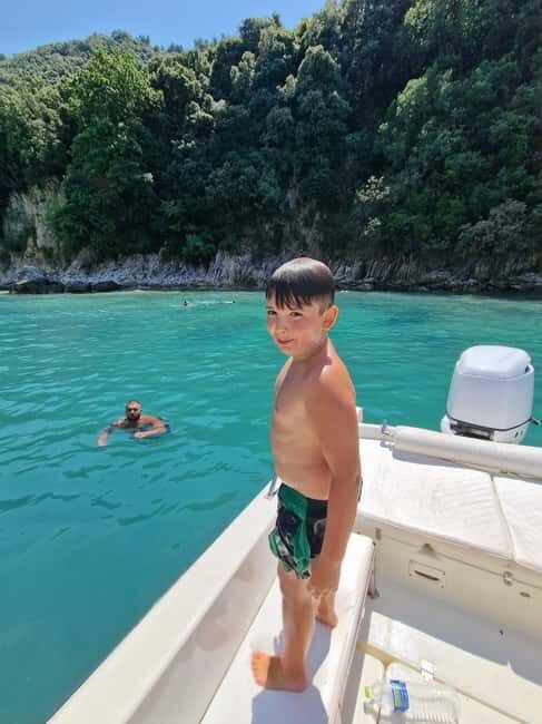 Sarande : Private boat tour to Krorëza beach & local tasting - Exploring the Tour in Detail