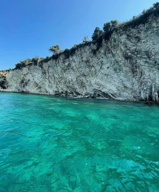 Sarandë:Kroreza Boat Tour with Free Umbrella &Drink - Exploring the Saranda Coastal Highlights