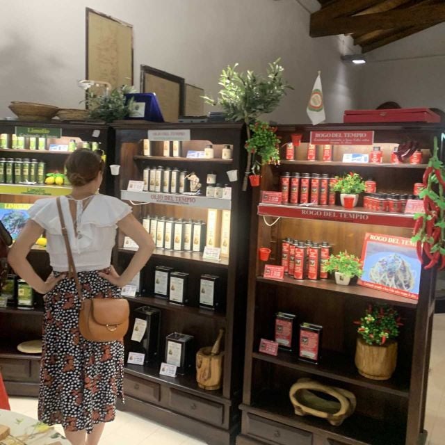 Sardinia Olive Oil Museum: Visit and Extravirgin Oil Lesson - Secrets of Olive Oil and Quality Identification