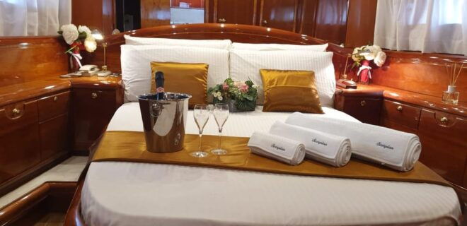 Sardinia: Tour La Maddalena in a Luxury Yacht - Important Information