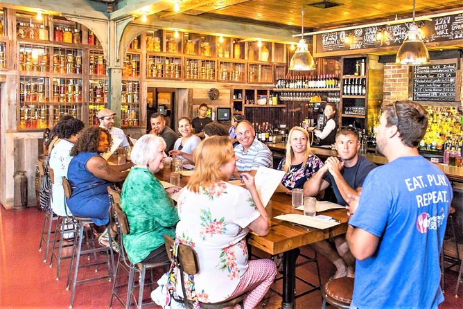 Savannah First Squares Culinary & Cultural Walking Food Tour - Rainy Tour Experience