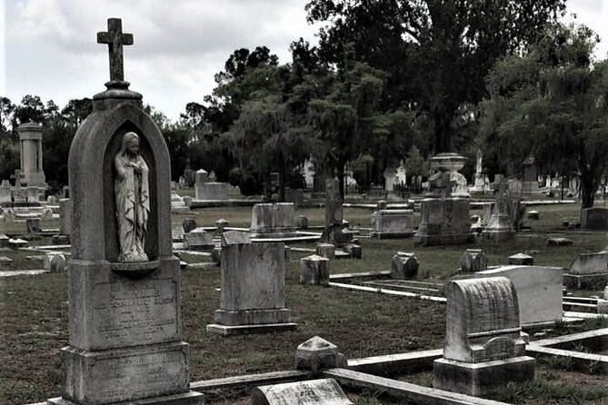 Savannah Ghost and Spirits Walking Tour - The Sum Up