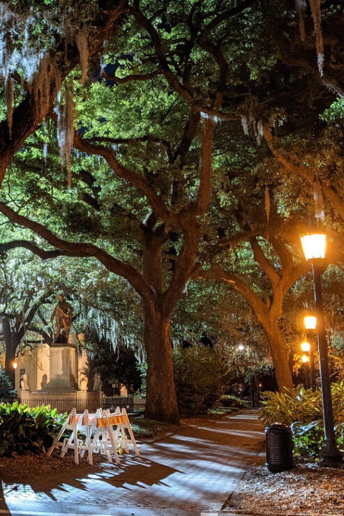 Savannah: Haunts and Horror - The Hell Cat Ghost Tour - Good To Know
