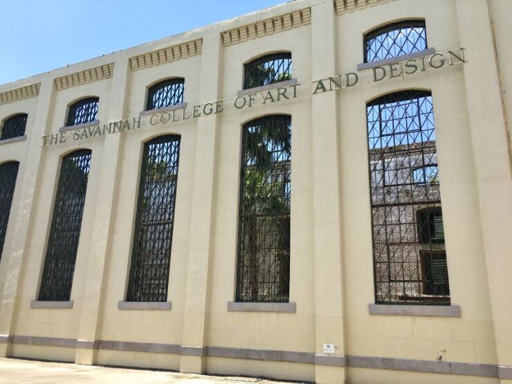 Savannah: Highlights Off the Beaten Path Guided Walking Tour - Architectural Marvels and Hidden Gems