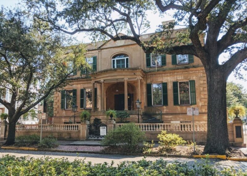 Savannah: Historic Districts & Bonaventure Private Tour - FAQ