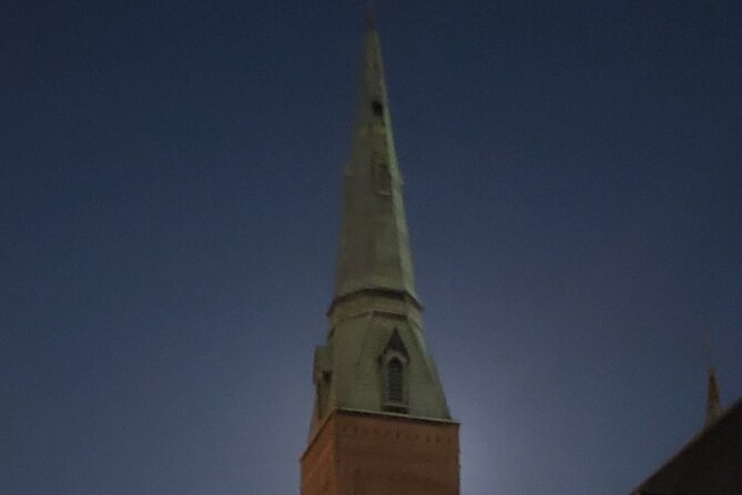 Savannah History and Haunts Candlelit Ghost Walking Tour - Traveler Tips