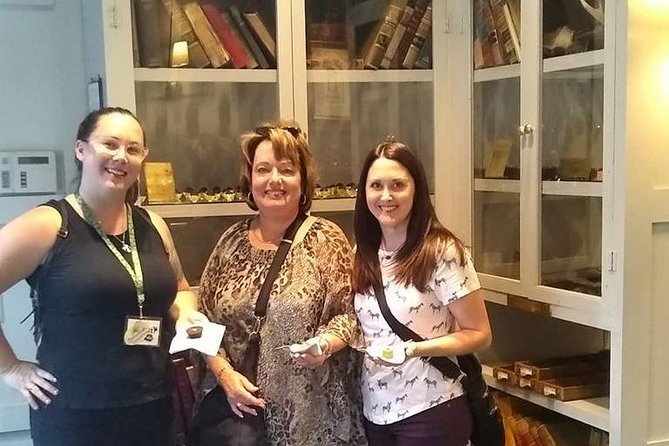 Savannah History Plus Coffee and Chocolate Walking Tour - Tour Expectations