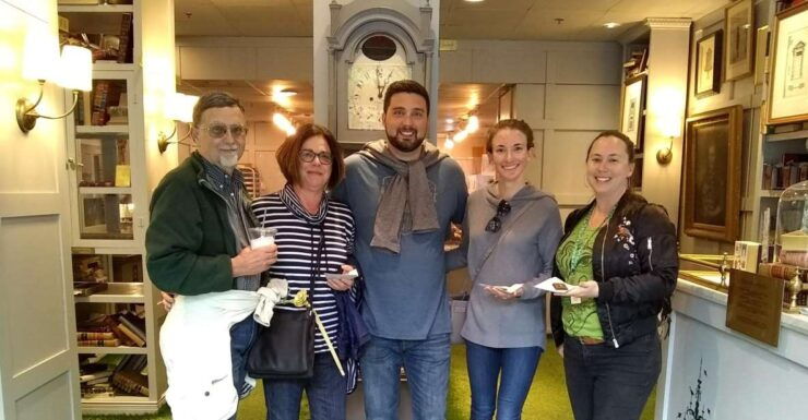 Savannah: History Walking Tour With Coffee and Chocolate - Experience Highlights