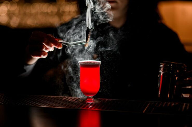Savannah: Midnight in the Garden Walking Tour and Pub Crawl - Experience Highlights