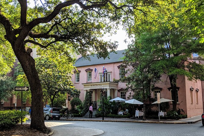 Savannah Private Tour of Historic District and Beyond - Landmarks and Highlights of the Tour