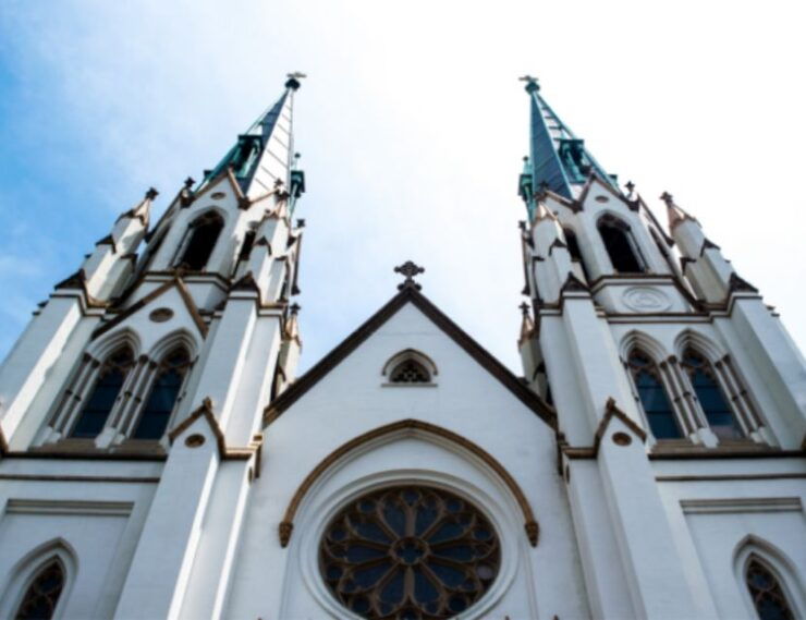 Savannah: Savory Southern Comfort Food and History Tour - Experience Highlights and Southern Staples