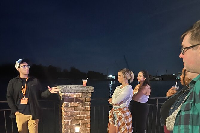 Savannah Strangled Not Stirred Pub Crawl - Tour Guide and Highlights