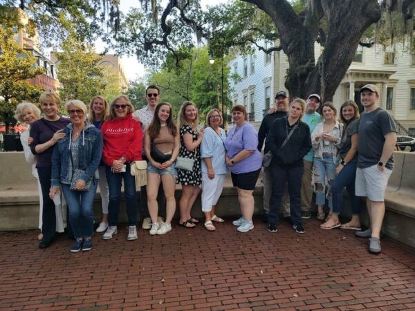 Savannah: True Crime Pub Crawl, The Original Murder Tour - Enjoying Cocktails and True Crime Stories