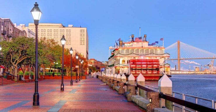 Savannah: Twilight Ghost Walking Tour - Activity Details