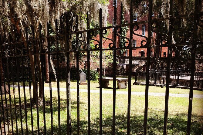 Savannah's Original Dark History Tour - Exploring Savannahs Dark History: An Honest Review of the Original Dark History Tour