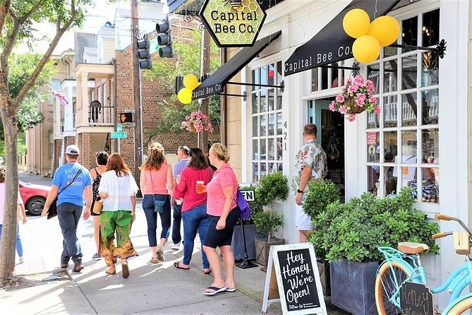 Savannahs Secret East Side/Port City Walking Food Tour - Tour Guide Expertise and Feedback
