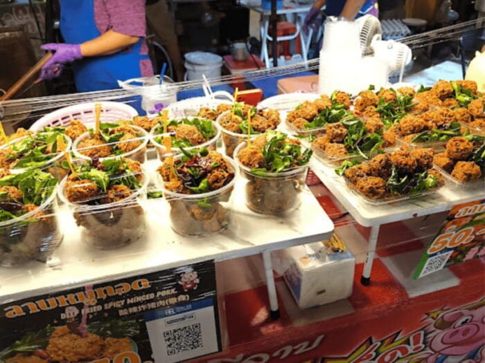 Save One Go: Not All Night Market Is Expensive... - Local Craftsmanship and Unique Items