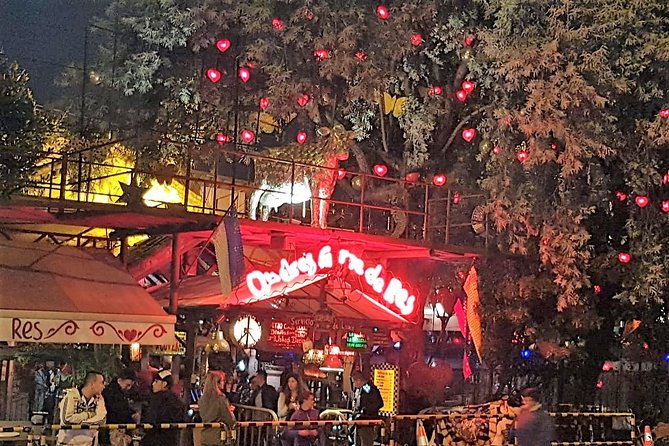 Savor Latin America's Biggest Restaurant Hassle-Free - Hassle-Free Transfer to Restaurant