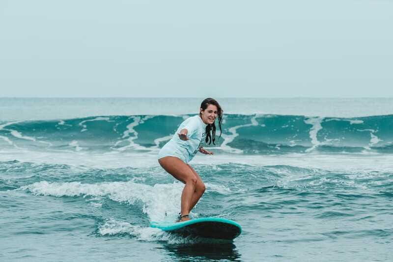Sayulita: Private Surf Lesson women instructor - Included in Your Surf Experience