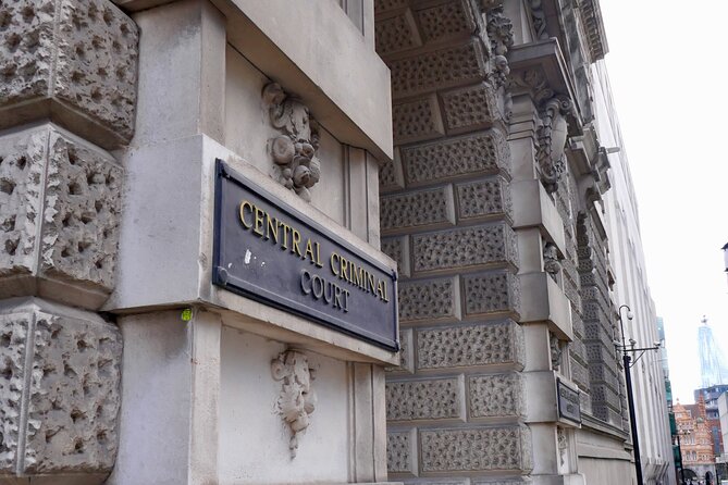 Scandalous Square Mile - Walking Tour in City of London - Historic Landmarks