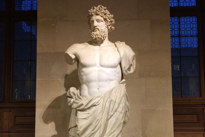 Scandals: Louvre (Semi-Private) With Reserved Entrance Time - Common Questions