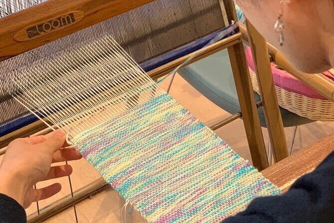 Scarf Weaving Mastery Experience in Bangkok - What Makes This Tour Stand Out?