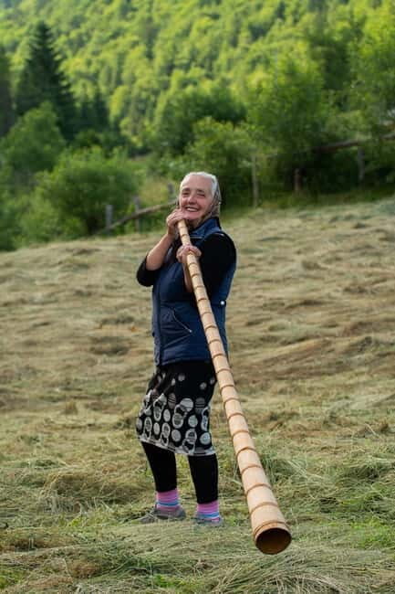 Scarisoara-World greatest Ice cave: one day tour from Oradea - Return to Oradea