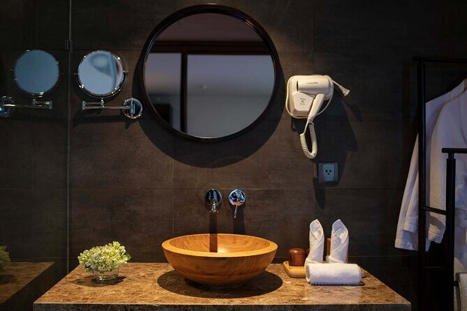 Scarlet Pearl Cruise - The Pearl of Ha Long Bay - 2 Days 1 Night - The Itinerary Breakdown