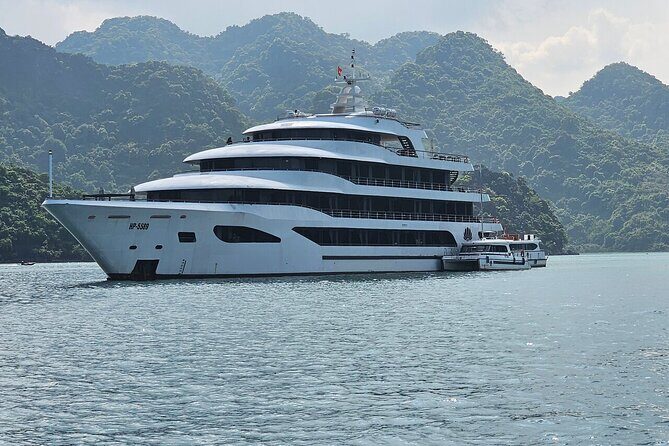 Scarlet Pearl The Ultimate Luxury Cruise in Ha Long Bay - What Sets Scarlet Pearl Apart