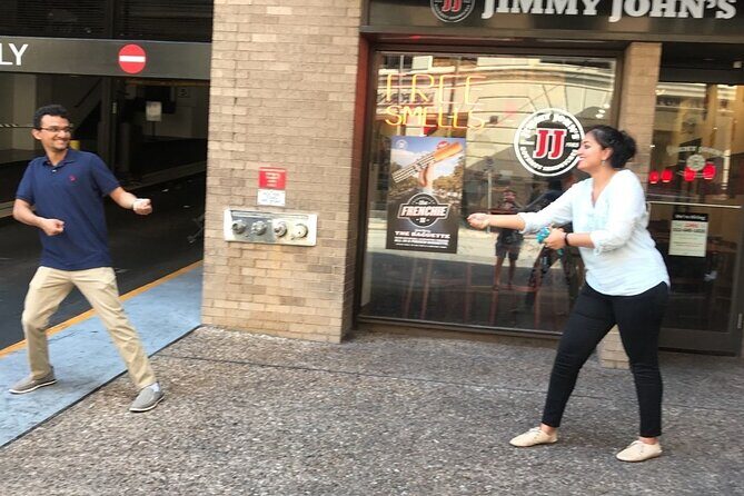 Scavenger Hunt Adventure in Lexington by Zombie Scavengers - Meeting Point and Logistics