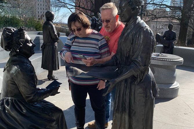 Scavenger Hunt in Downtown Richmond / Capitol Square - Whats Included